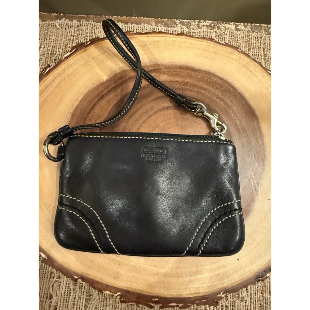 COACH Leatherware Black Soft Smooth Leather Mini Purse Zip Wristlet‎ Bag Vintage